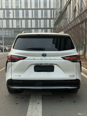 2023 Toyota Sienna 2.5L Hybrid Premium Edition